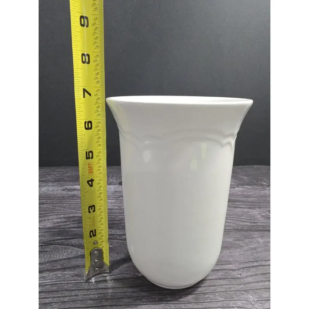 Vintage Pfaltzgraff Tea Rose/Coordinates White Stoneware Utensil Holder / Vase